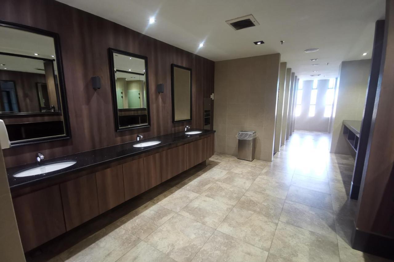 B.Suites 21 Kota Kinabalu Exterior foto